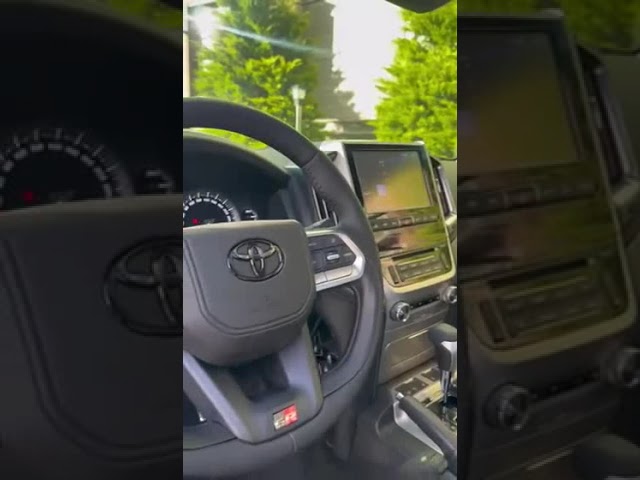 Toyota Land Cruiser Prado 150 2009–2023 Opvarmet rat TLC300-design (træ) Video 2