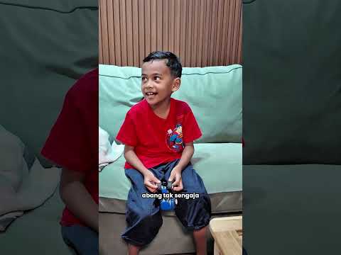 Part 2 sambungan video akibat ketahuan ketawa kan emak #funny #comedy