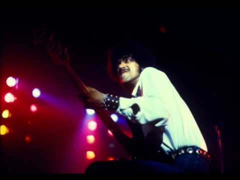 Thin Lizzy - Cowboy Song & The Boys Are Back In Town (Live and Dangerous)