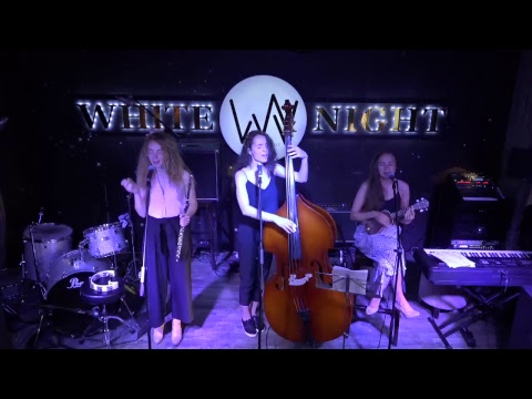 Amelie Acoustic Trio  (28.05.2018)