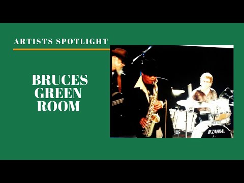 Bruce's Green Room feat. "It's the Spielberg Look."