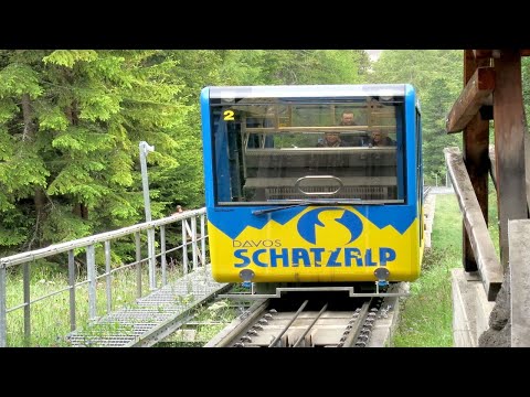 Standseilbahn Davos Schatzalp Talfahrt 2022 funiculaire funicular funicolare Seilbahn Switzerland