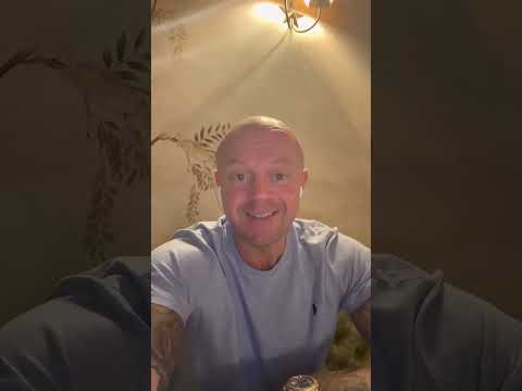 Liam Tuffs, Assimilate or fxck off… 🇬🇧