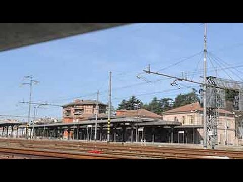 Passaggio a livello Acqui Terme prima della stazione - Rail crossing Acqui Terme