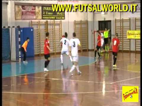 11/2/14 Coppa Italia : Kaos Futsal vs Saints Pagnano . . . .  8avi di finale