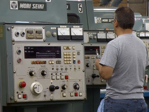 米国では300万人の求人が出ているが、誰が資格を持っているのか？ (Three million open jobs in U.S., but who's qualified?)