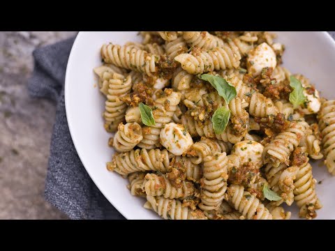 The Recipe I Make That Everyone Asking for Seconds! Pasta with Sun-dried Tomato Pesto
