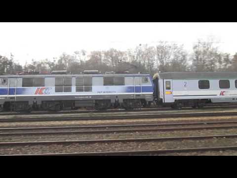 EP09-010 (EU: 150 020-2) z iC 73102 "MEHOFFER" (ZiEL.GÓR.-KR.GŁ.) - przelot niedaleko WGB