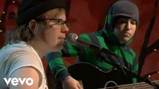 Fall Out Boy - Sugar, We&#39;re Goin Down (Unplugged For VH1.com)