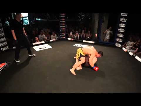 ETERNAL MMA 9 - SUBMISSION MICHELE EVANS VS CORBIN ROBERTSON