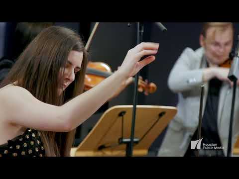 Carolina Eyck with Apollo Chamber Players, "Jumping River" - Skyline Sessions