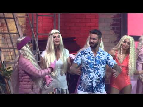 Les Enfoirés 2016 - Intermède - Barbie-zutage