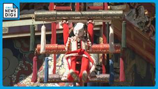 秋の高山祭の「からくり奉納」 巧みな技術で動く人形の動きに多くの人々を魅了 「伝統的でとても美しかった」と語る外国人観光客 ことしは2日間で約21万6000人が訪れる