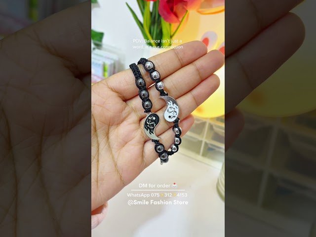 Vídeo relacionado con OUDQFCJ 2 piezas collar Yin Yang pareja, collar Taichi BFF, collares de amistad, colgante Ying Yang, joyería grabado dragón, collares para mejores amigos, amantes y regalos pareja