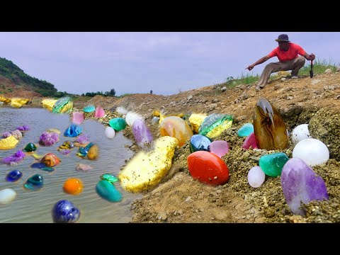 VANDA GOLD HUNTER# I found gold nuggets! and gems mining that you can look at forever! And diamonds.