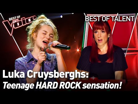 16歲女孩在《聲臨其境》中以超常的盲選讓所有人驚歎。 (16-Year-Old ASTONISHES everyone with an EXTRAORDINARY Blind Audition in The Voice)