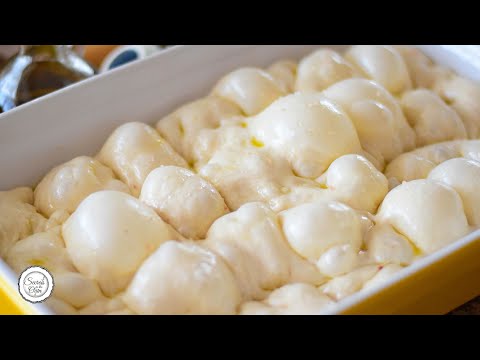 Bubbly No Knead Focaccia Bread | Italian Focaccia Bread made only with a spatula | Easy Bread Recipe