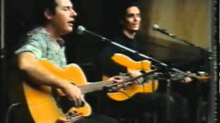 Revólver - Fuera de lugar