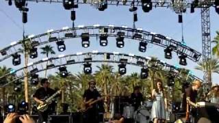 She & Him - I Was Made For You - Coachella 2010