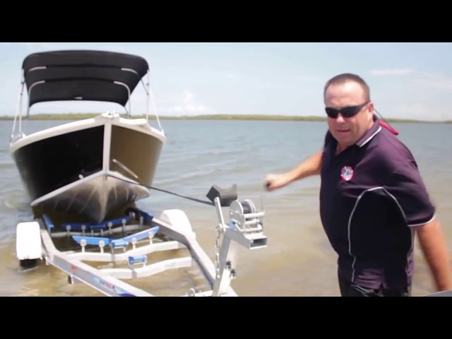 How to Launch a Boat yourself | Launch and Retrieve | Putting your boat onto a trailer | Boat Launch