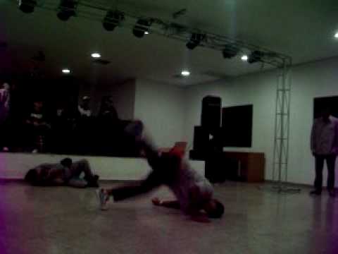 Gang'Style Tradicional VS Street Breakers - Estação Breaking 2010