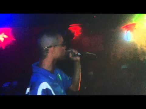 MC JOHNNY 7P SHOW PEZADO 19/09/14 BAILE FÁBRICA SOUND #PARTE1