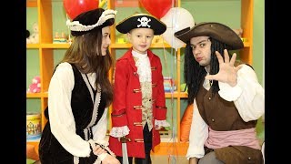 Korsan Parti! Renat 5 yaş Dogum Günü! Süper Eğlendik!