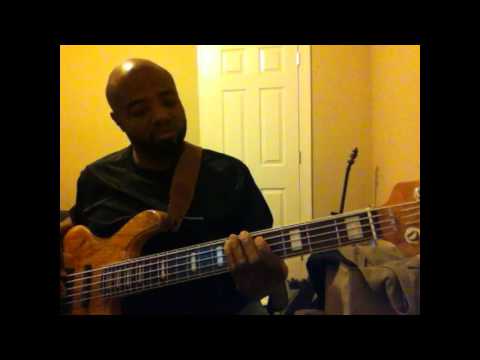 Cort GB5 Custom 5 String Demo.mov