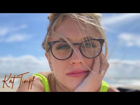 Kat Timpf Stuns Wearing String Bikini In Sunkissed