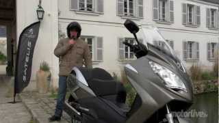 Essai scooter Peugeot Satelis 500 : l'utilitaire à tout faire !