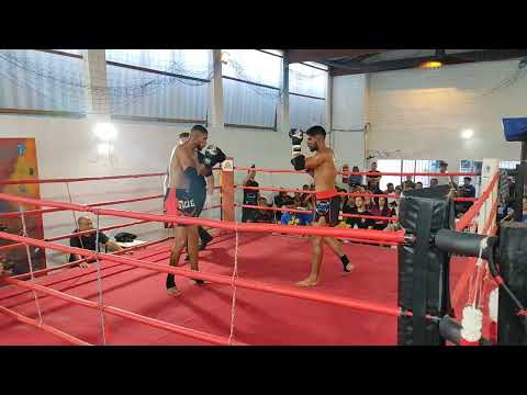 Robert Borges (EFG Muaythai) vs Alessandro Sabino (Furacão Team)