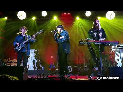 GANGES, NATALIA LACUNZA Y MIRA PAULA   Pensar en ti