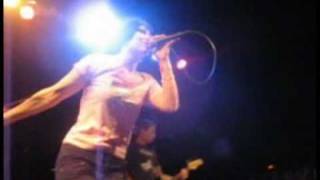 Tsunami Bomb - Headlights On A Hand Grenade (live)