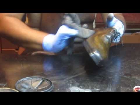 ICONS OF CREATIVITY in Paris: BERLUTI shoe shine