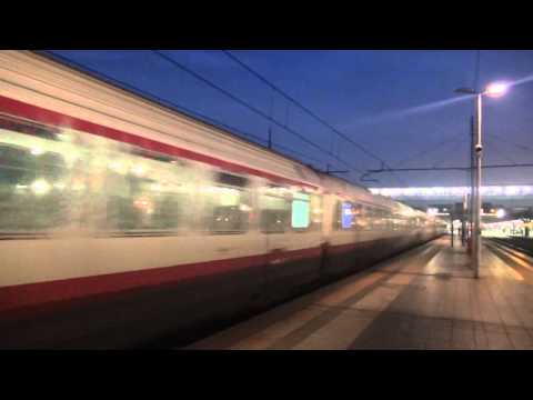 FRECCIABIANCA TRANSITA A FORTE VELOCITA' A RHO FIERA.  29 12 - 2015.