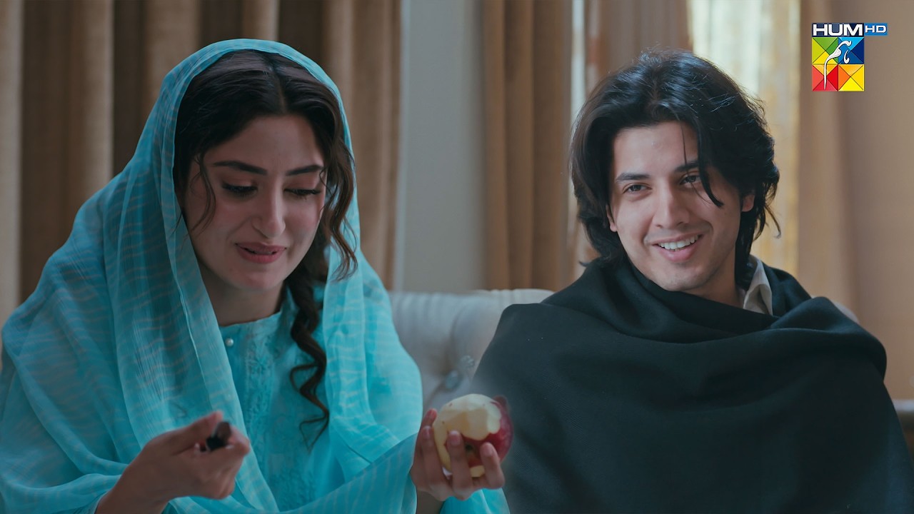 Dupatay Mein Chupa Ke Nashta Lai Hoon😉 #zanjeerain #sajalaly | HUM TV