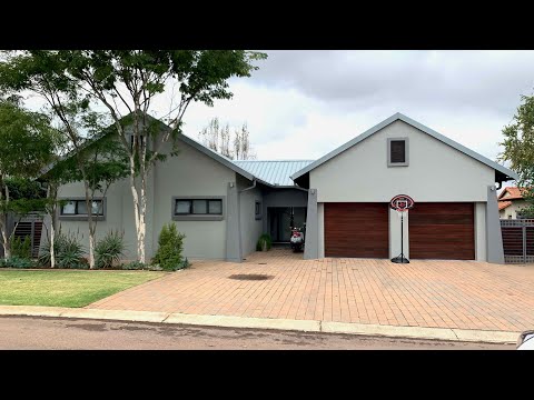 Single-Level Gem in Midlands Estate now Available