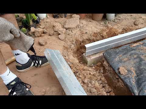 Putting together a KGT Greenhouse Foundation / Fundament Orchidee 4 - Cactus Jerk S1E484