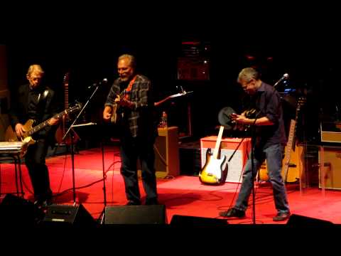 Hot Tuna Beacon 12-10-11 Manns Fate Jack Casady Bass solo