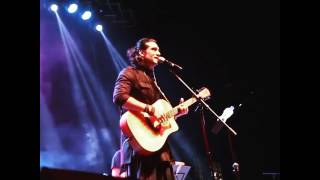 Kuch din kaabil movie Song