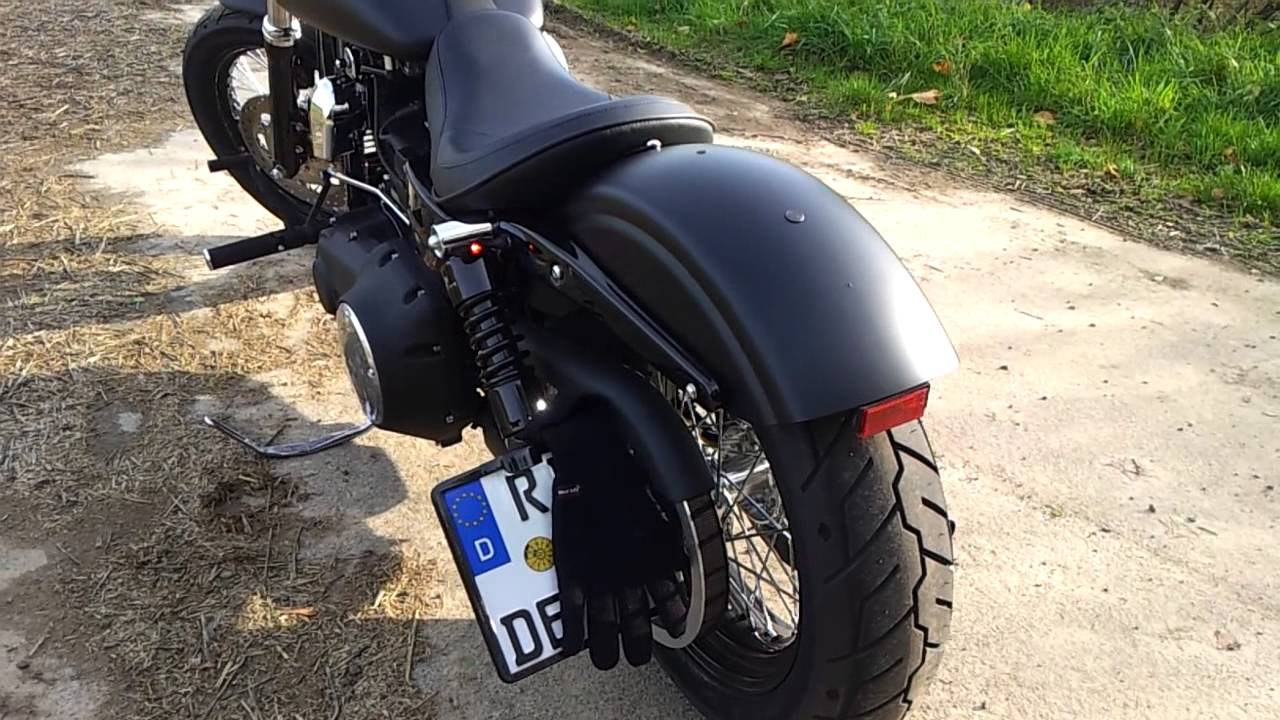 Harley Davidson Dyna Street Bob FXDB 2014 (walk around and sound)