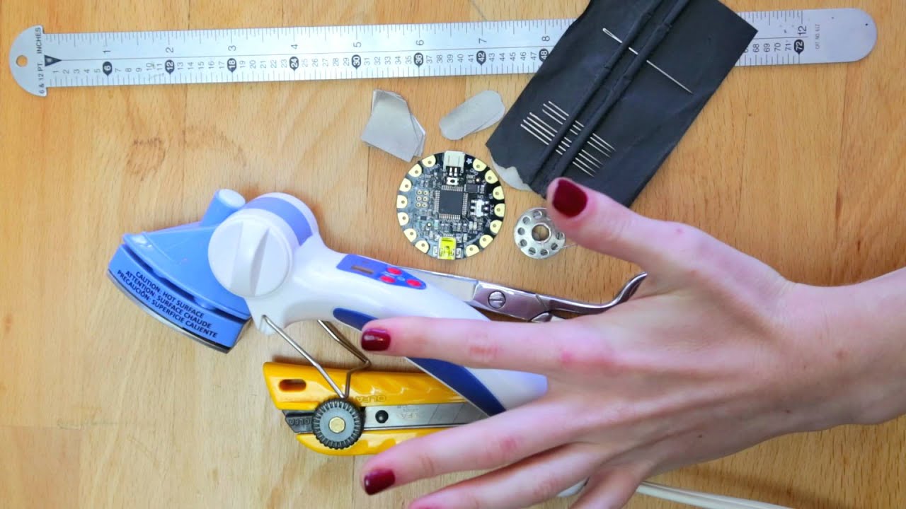 Can Wearable Computers Revolutionize How We Learn To Code?