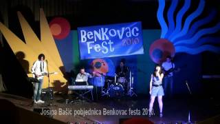 preview picture of video 'Josipa Bašić pobjednica Benkovac festa 2010.'