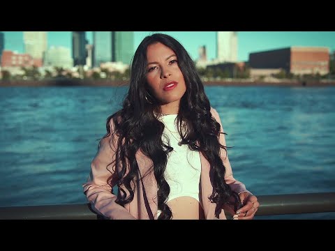 Arena Diaz-Nos largamos ( official video)