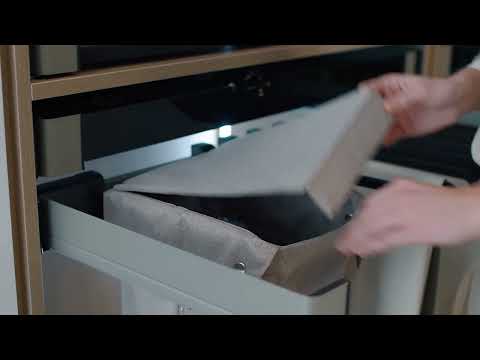  Kessebohmer Conero Laundry Bag & Two-Trouser Clothes Bedroom Hangers