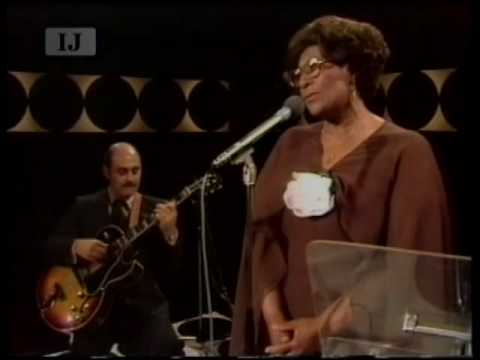 "You Turned The Tables On Me" - Ella Fitzgerald | Joe Pass | Duets in Hannover 1975