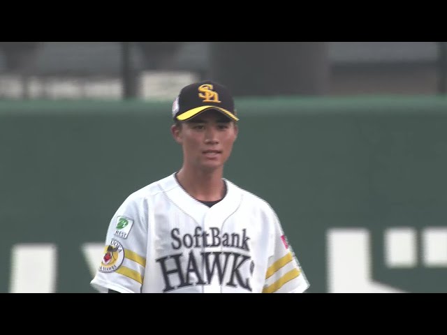 【ファーム】ホークス・庄子雄大 三遊間の深い位置からの華麗なスローイングを見せる!! 2025年7月2日 福岡ソフトバンクホークス 対 阪神タイガース