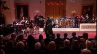 09 Patti Labelle Lady Marmalade