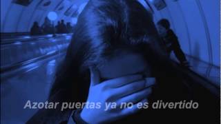 Powder Blue Earth - Holly Henry // Español