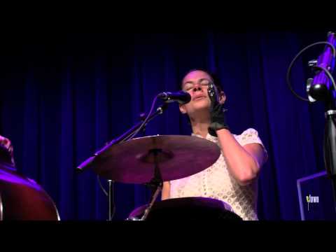 Elephant Revival - "Raven Song" (eTown webisode #609)